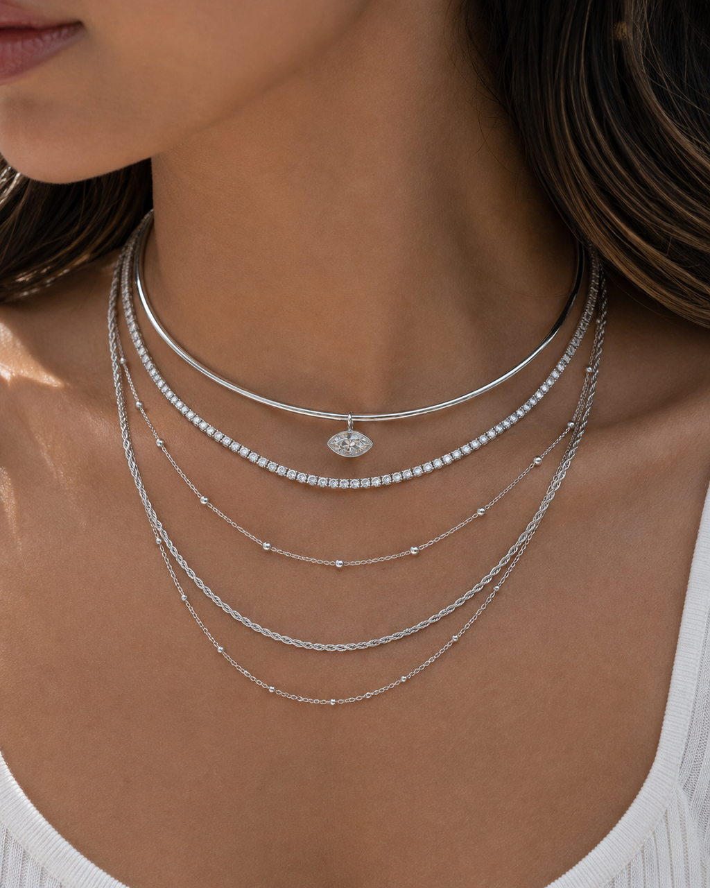 VERA NECKLACE