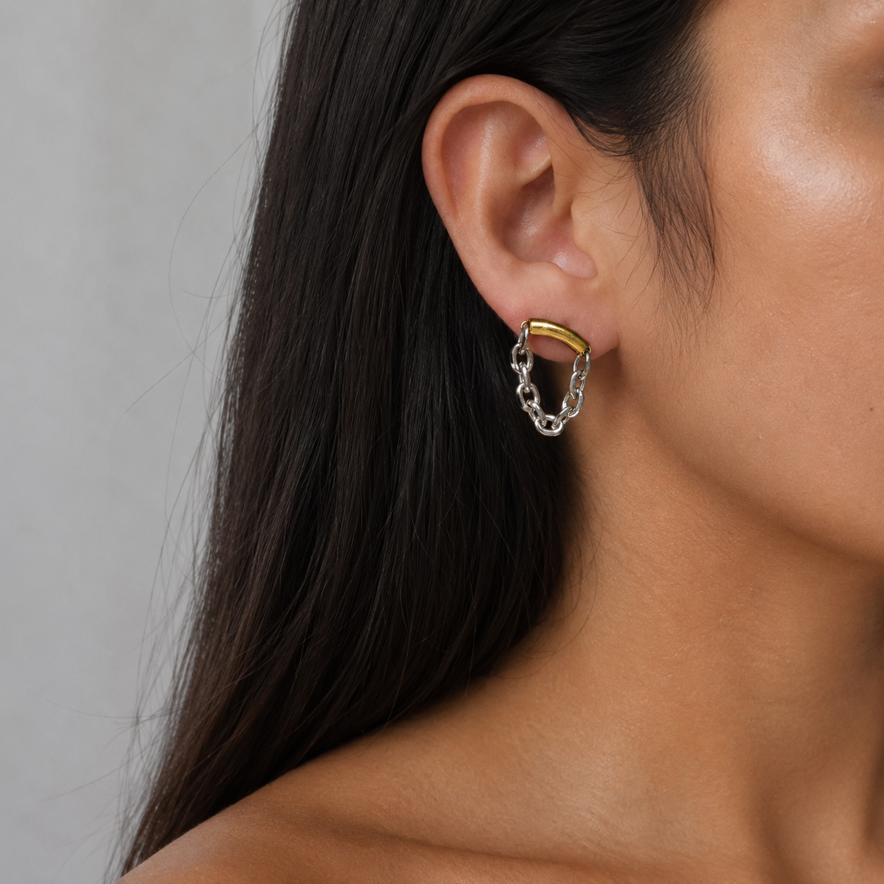 OLIVIA EARRINGS