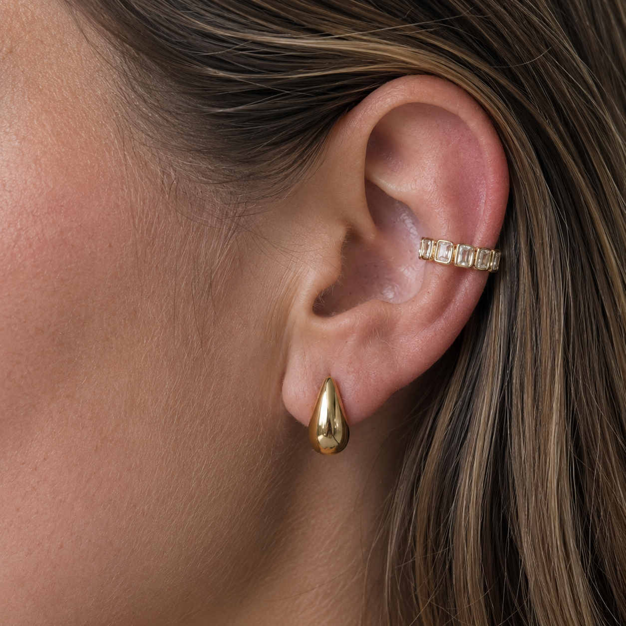 ROMY EAR CUFF